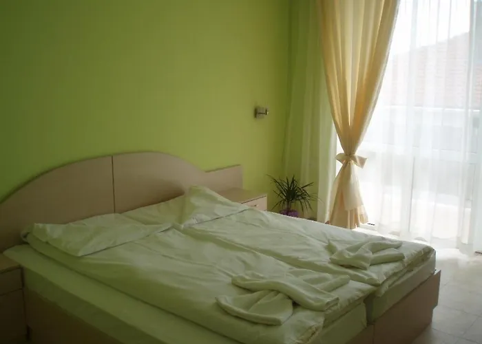 Niki House 招待所